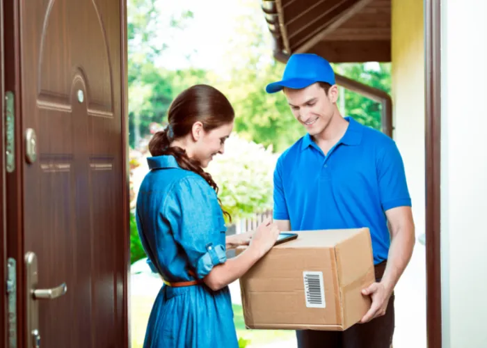 Deliver food or packages to Make Money in Australia