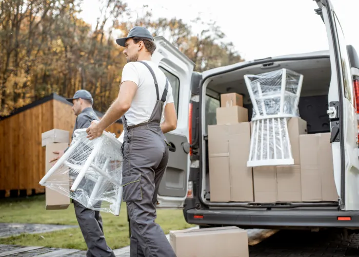 Steps to starting a cargo van business